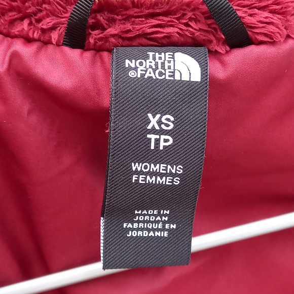 The North Face Women's Osito Long Burgundy Fleece Jacket - Picture 4 of 7
